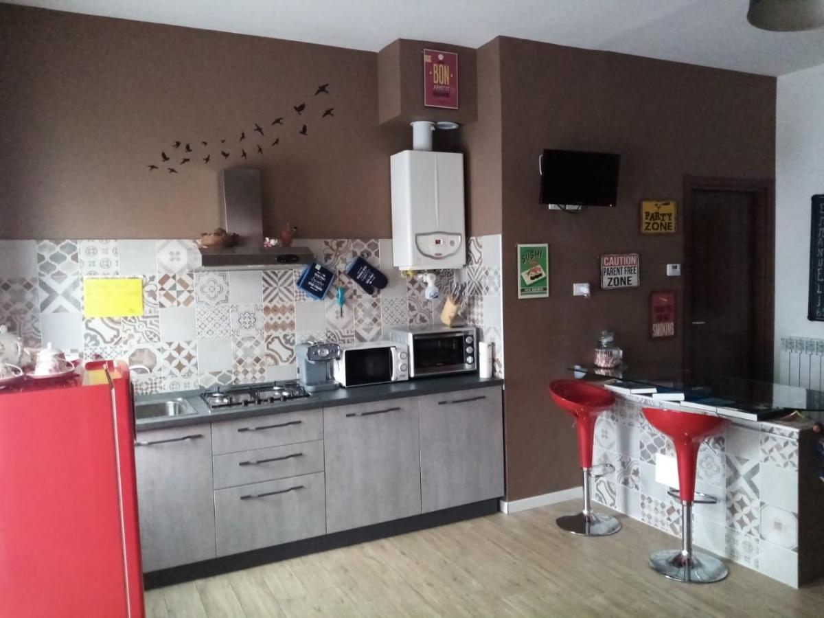 Emmanueli65 Fronte Clinica Per 5 Matrimoniale 2 Singoli 1 Divano Letto Plasencia Exterior foto